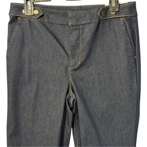 Chico’s Jeans Trouser Blue Dark Wash Gold Hardware Bootcut‎ in Size .5/6 NWT